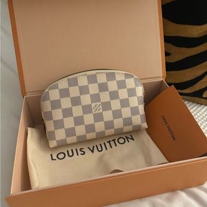 Louis Vuitton Cosmetic Pouch - Damier Azur Canvas